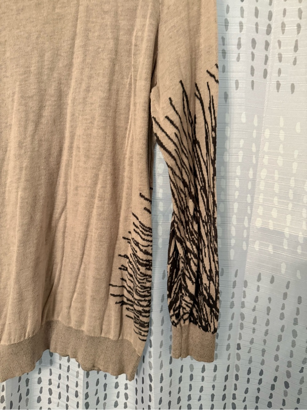 Anthropologie HWR Beige Porcupine Graphic Sweater - Women - Picture 4 of 5